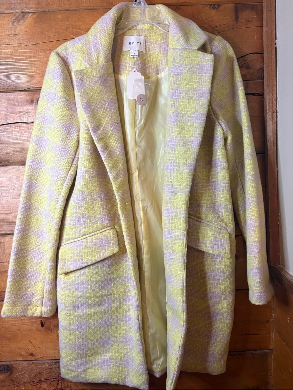 NWT HYFVE Yellow and Cream Houndstooth Coat